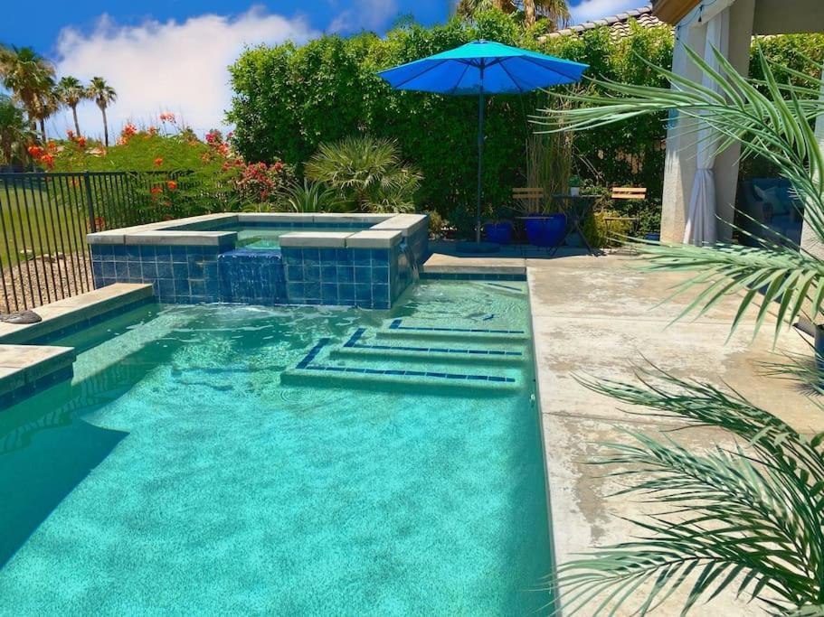 Entire Bungalow W/ Private Pool Near Palm Springs! 인디오 외부 사진