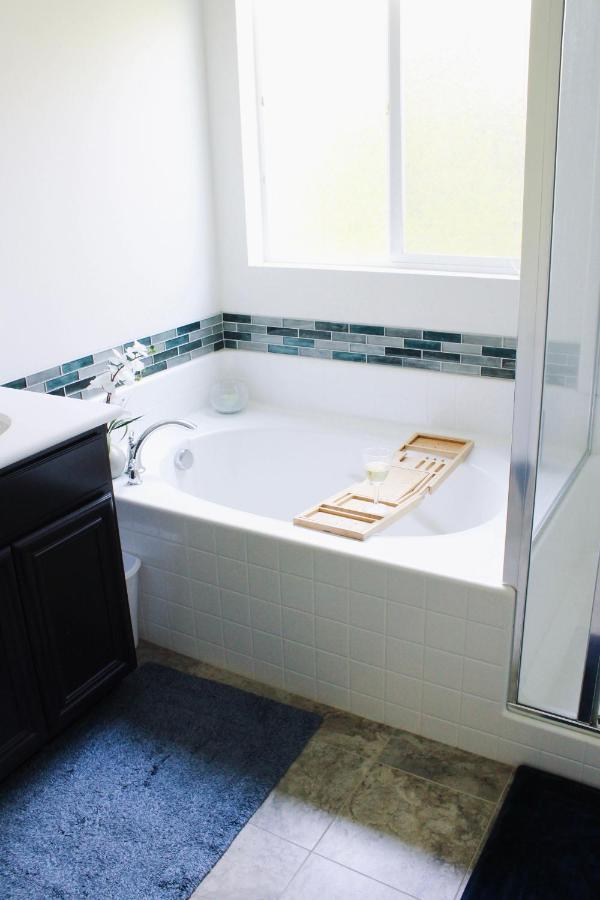Entire Bungalow W/ Private Pool Near Palm Springs! 인디오 외부 사진